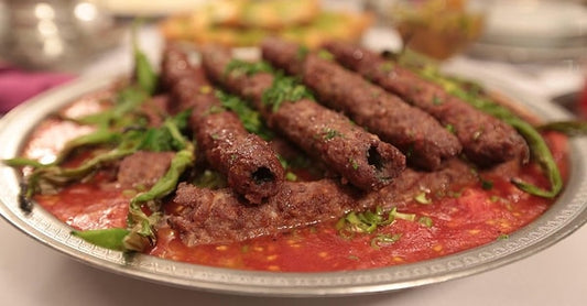 Gaziantep Usulü Altı Ezmeli Kıyma Kebabı