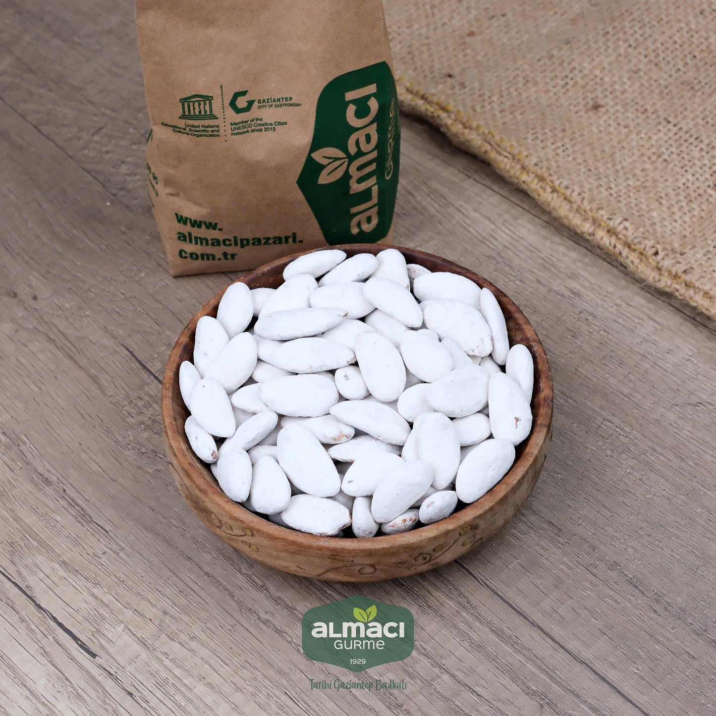 Badem Şekeri - Almacı Pazarı