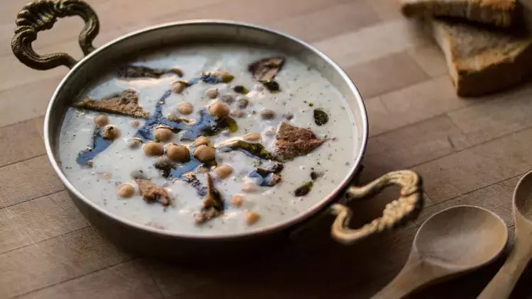 Yoğurtlu Dövme Çorbası